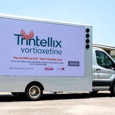 জিসিএল কাস্টমাইজড আউটডোর মোবাইল বিজ্ঞাপন ট্রাক ভ্যান ট্রেলার P6 6500nits উজ্জ্বলতা