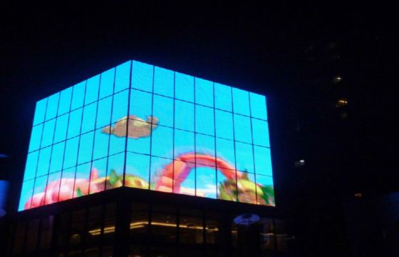 ভালো দাম DIP P15.6 Outdoor Thin, Lightweight And High Light Transmittance Grille Display For Glass Curtain Wall Installation অনলাইন